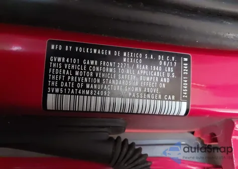 2017 Volkswagen Beetle #Pinkbeetle/1.8T Classic/1.8T S/1.8T Se/1.8T Sel z USA, uszkodzony, nr VIN 3VW517AT4HM824092